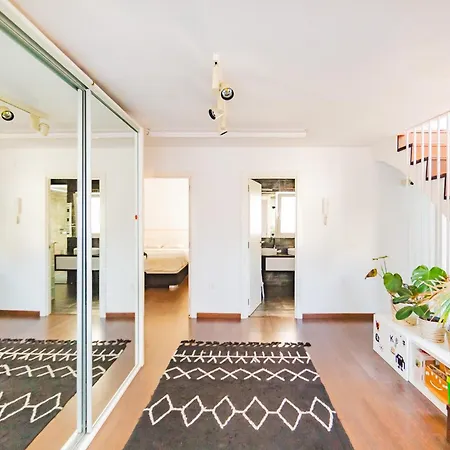 Casa En *